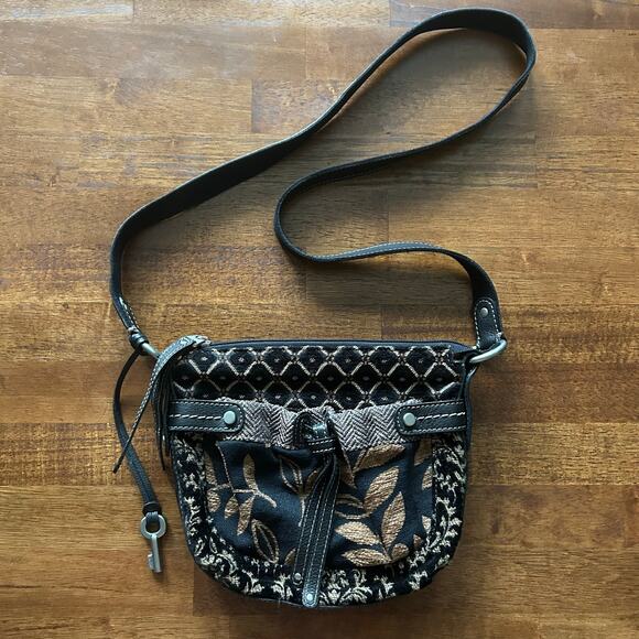 Fosil Handbags - Vintage-Inspired Boho Floral Fossil Crossbody